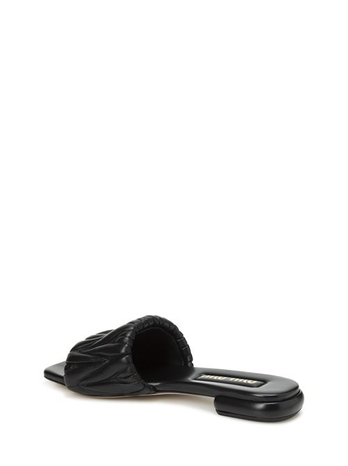 Matelassé nappa leather slider sandals MIU MIU | 5XX60588TF010HF0002